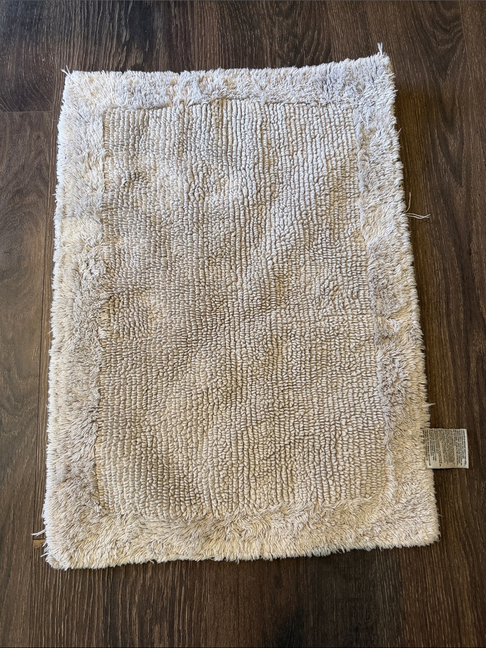 EUC Wamsutta 23x18 Bath Mat